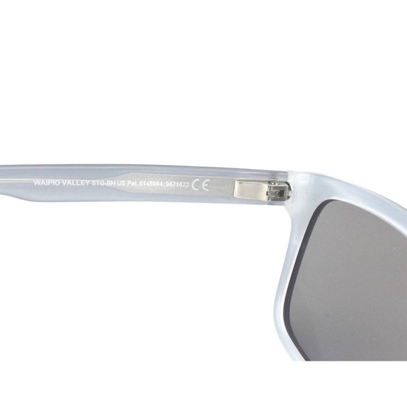 Maui Jim Blue and Gray Sunglasses - Picture 6 of 6